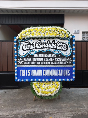 Papan Bunga Duka di Watulondo